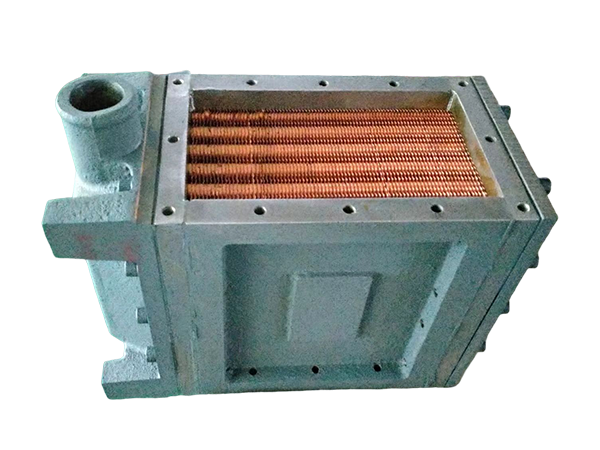 10-13038122 中冷器